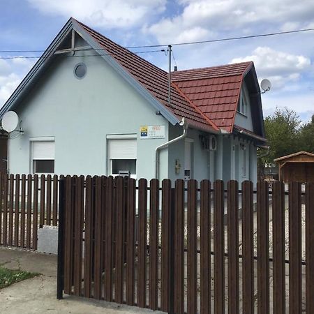 4 Lurko Apartman Uj Daire Hajdúszoboszló Dış mekan fotoğraf