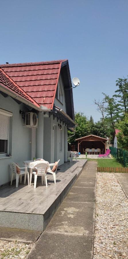 4 Lurko Apartman Uj Daire Hajdúszoboszló Dış mekan fotoğraf